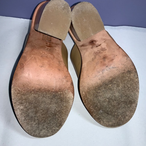 Coach kylie semi matte calf mules stack heels Sz 6.5B gold tone chain accent - Picture 7 of 8